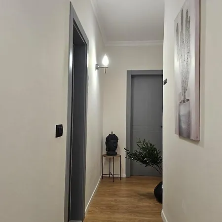 Parkside - Air Albania View Daire Tiran