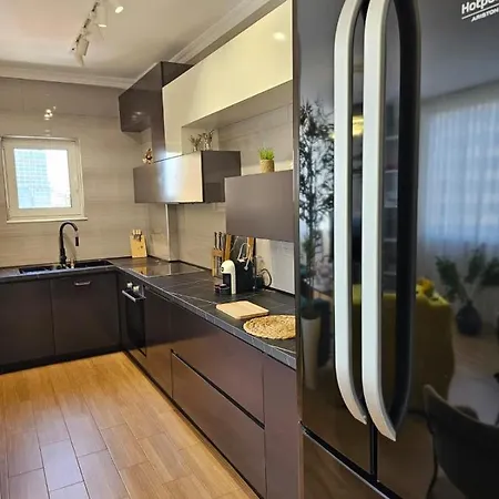 Parkside - Air Albania View Tiran