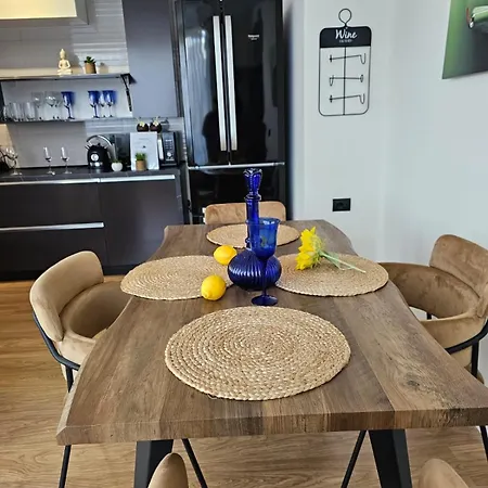 Parkside - Air Albania View *