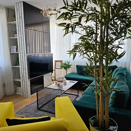 Apartman Parkside - Air Albania View Tirana