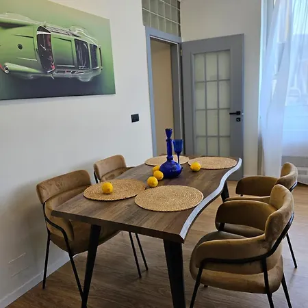 Parkside - Air Albania View Apartment Tirana