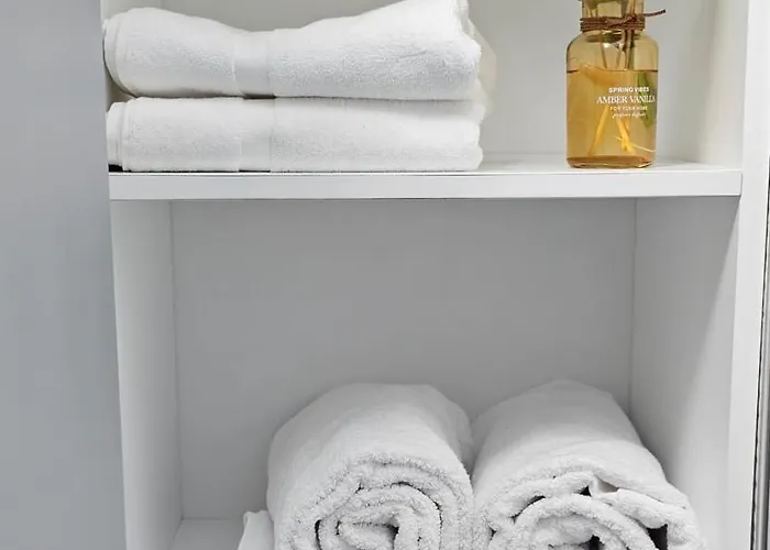 Parkside - Air Albania View Apartment Tirana