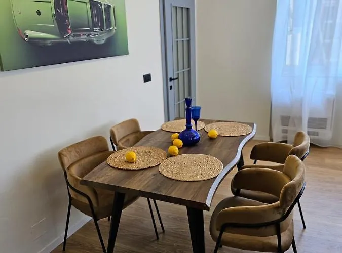 Apartment Parkside - Air Albania View Tirana