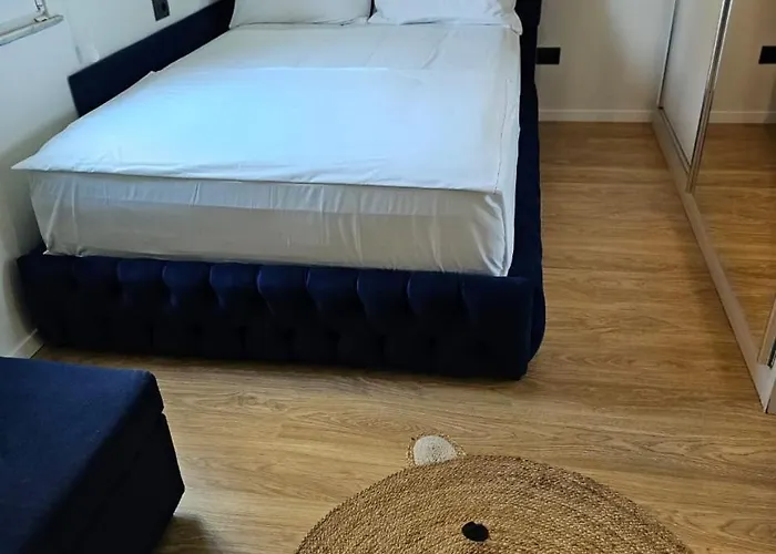 Parkside - Air Albania View Apartment *