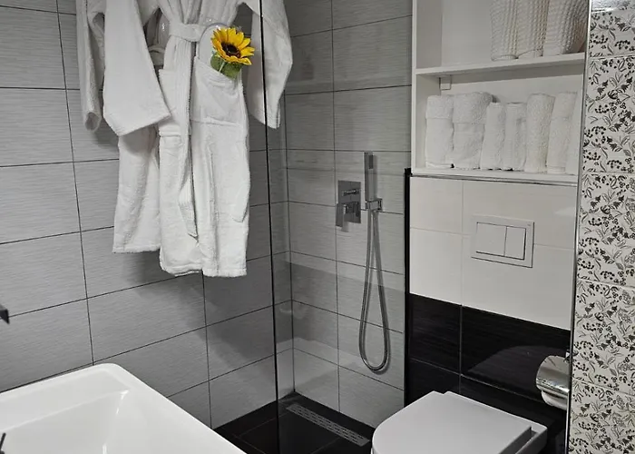 Apartment Parkside - Air Albania View Tirana